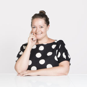 headshot of caitlin oppland